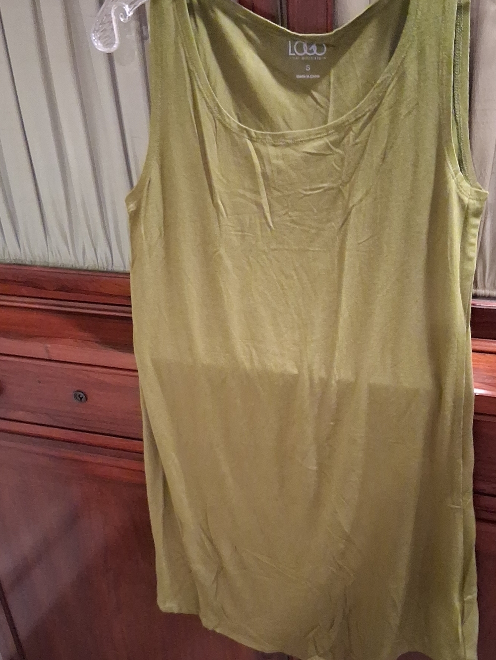 LOGO by Lori Goldstein Olive Tank Top Scoop Neck